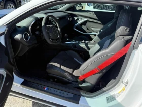 Chevrolet Camaro * * 2SS * * РЪЧКА * * CARFAX * * АВТО КРЕДИТ * * - 74999 лв. - 68405920 6