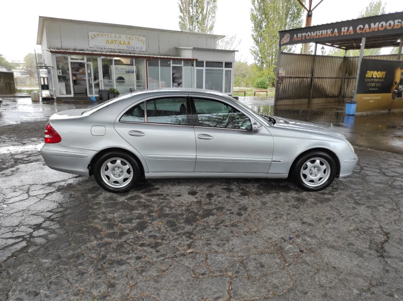 Mercedes-Benz E 200 2.0, 163кс ГАЗ, снимка 4 - Автомобили и джипове - 47397493