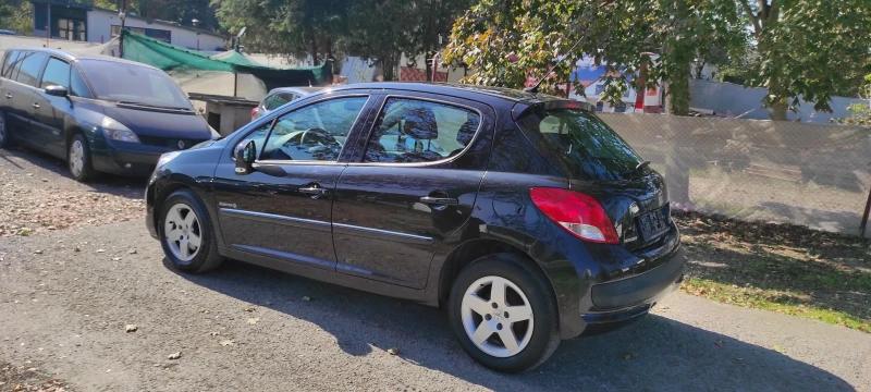 Peugeot 207 1.4i 16v FACELIFT , снимка 7 - Автомобили и джипове - 47666491