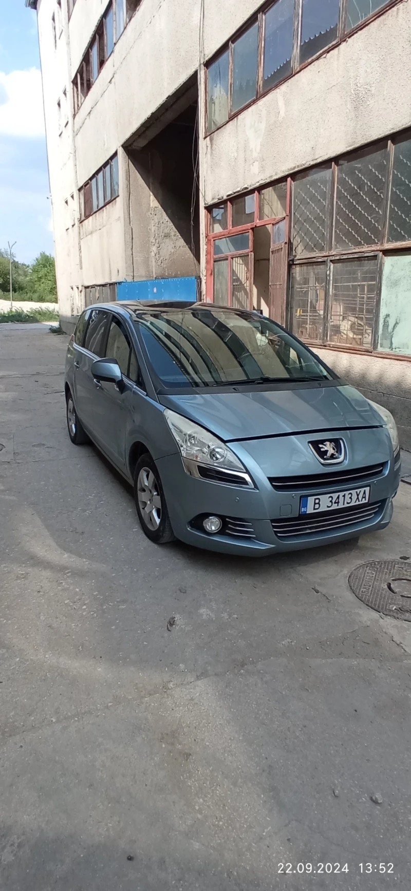 Peugeot 5008, снимка 1 - Автомобили и джипове - 48000623