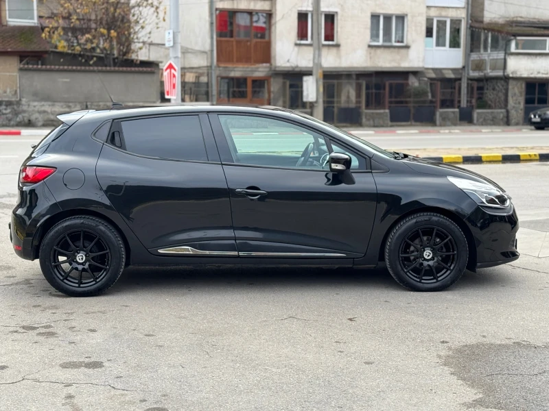 Renault Clio 1.5DCi Навигация* Keyless* Темпомат, снимка 6 - Автомобили и джипове - 48270865