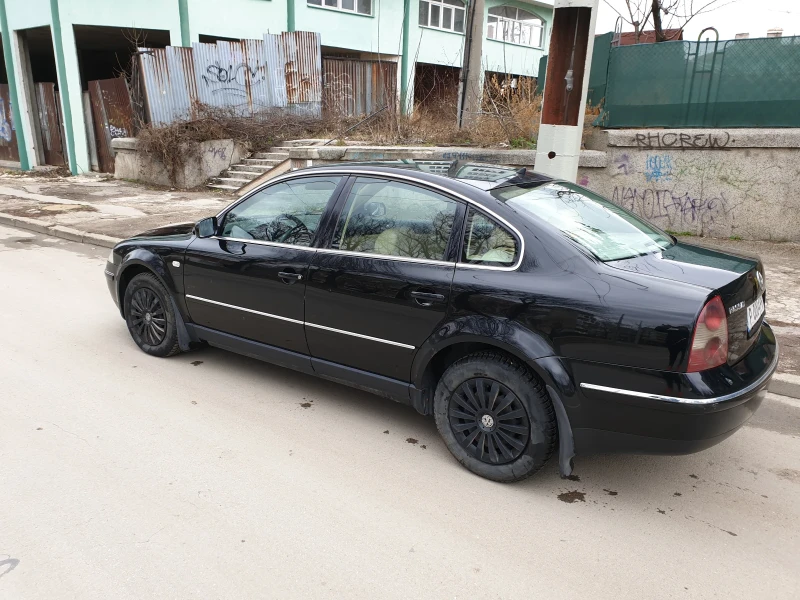 VW Passat, снимка 4 - Автомобили и джипове - 48781496