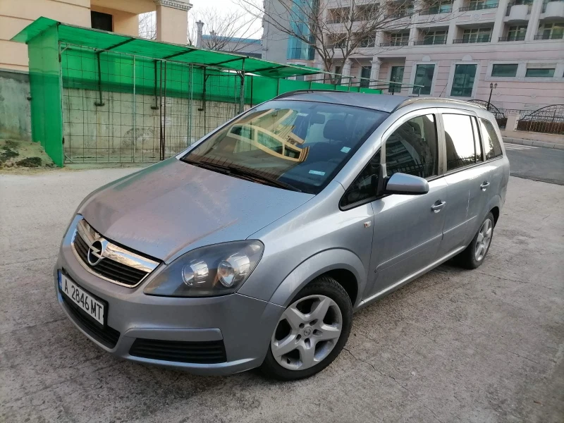 Opel Zafira, снимка 1 - Автомобили и джипове - 49280126