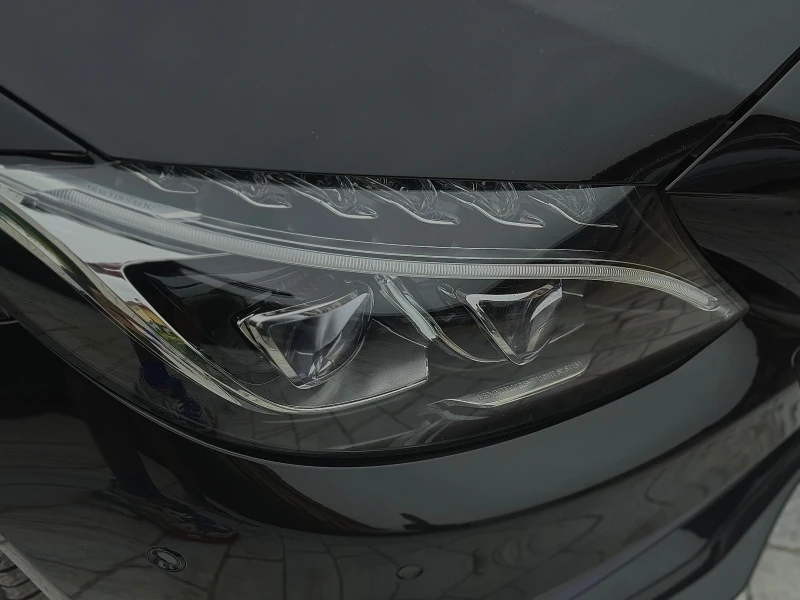 Mercedes-Benz C 63 AMG HEAD UP!LINE!FULL NIGHT BLACK EDITION!PANO!DIS!, снимка 3 - Автомобили и джипове - 52637354