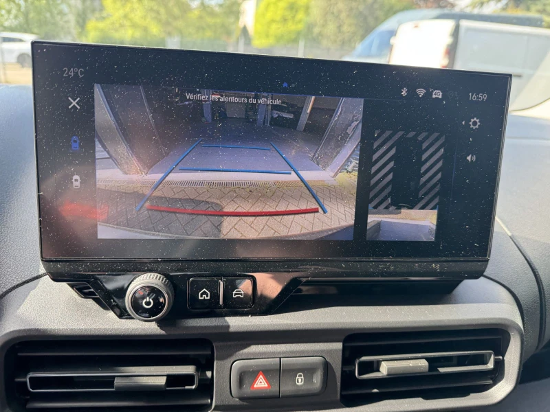 Opel Combo L1H1 AT/131HP/NAVI/CAM/110d, снимка 15 - Автомобили и джипове - 50989741