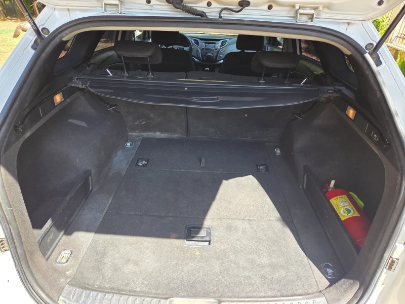 Hyundai I40 Хундай I40 1.6 бензин, снимка 13 - Автомобили и джипове - 51312581