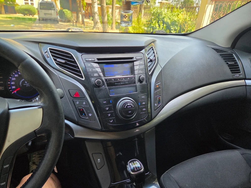 Hyundai I40 Хундай I40 1.6 бензин, снимка 10 - Автомобили и джипове - 51312581