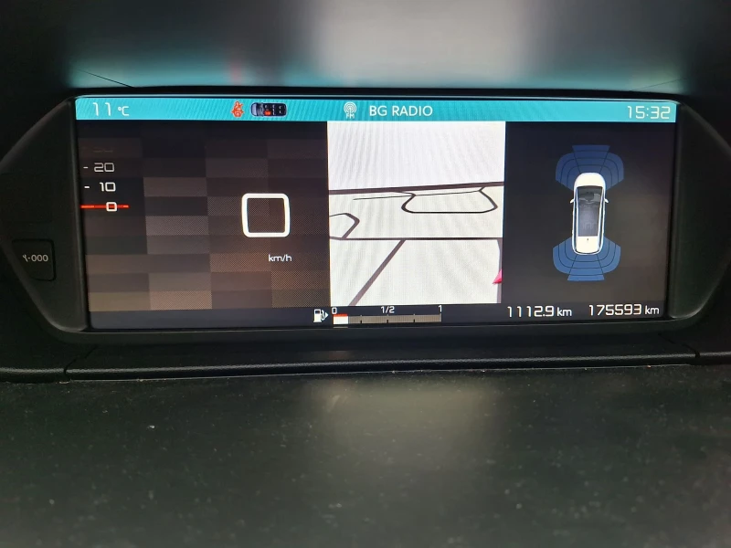 Citroen Grand C4 Picasso октомври 2021г 7 места Дизел от Италия , снимка 9 - Автомобили и джипове - 52227912