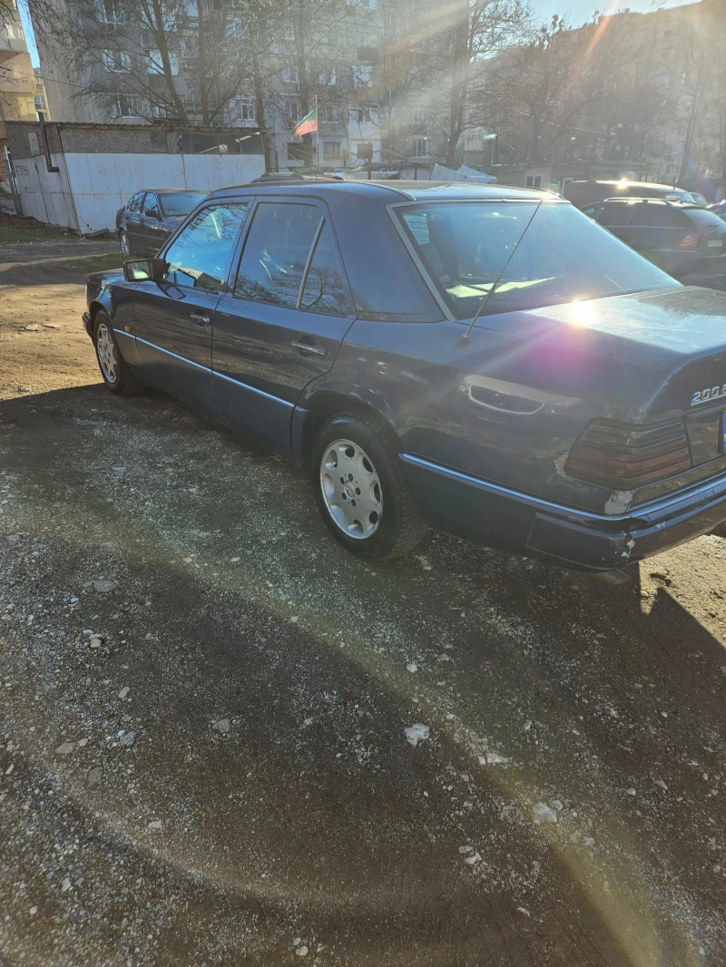 Mercedes-Benz 124, снимка 5 - Автомобили и джипове - 52301881