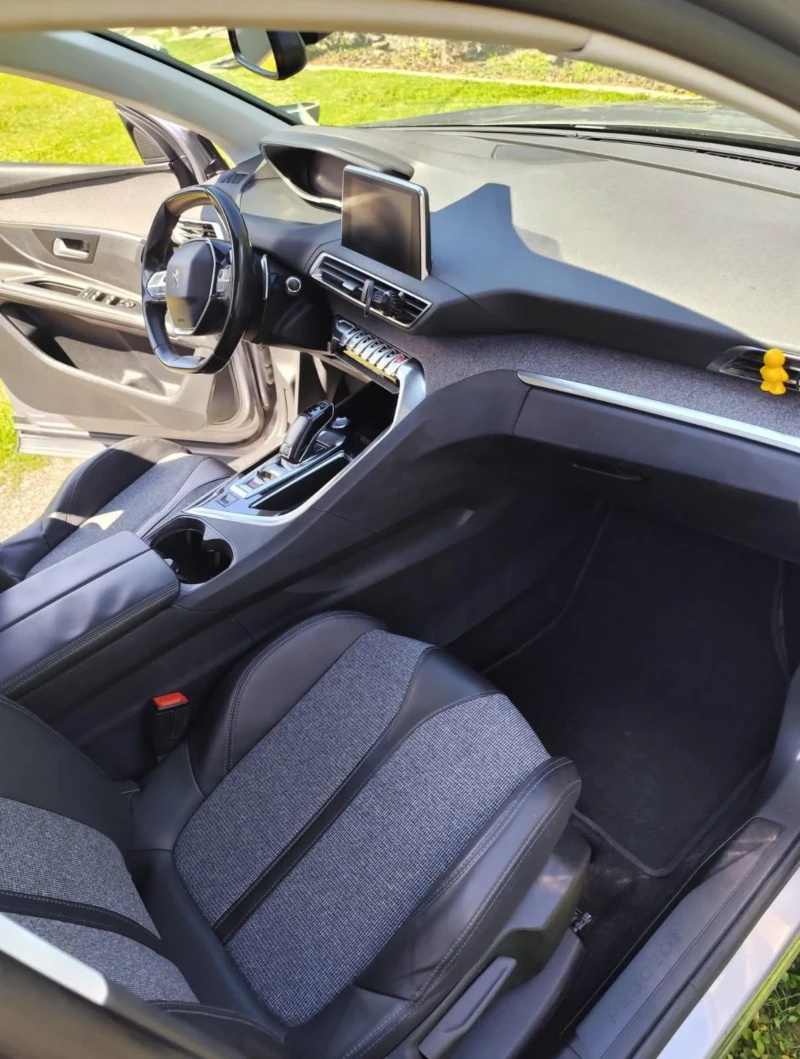 Peugeot 3008 1.6 hdi avtomatik, снимка 9 - Автомобили и джипове - 52336848