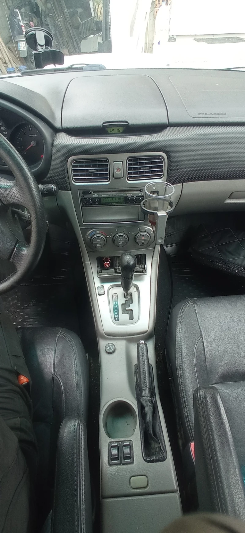 Subaru Forester, снимка 10 - Автомобили и джипове - 52512576