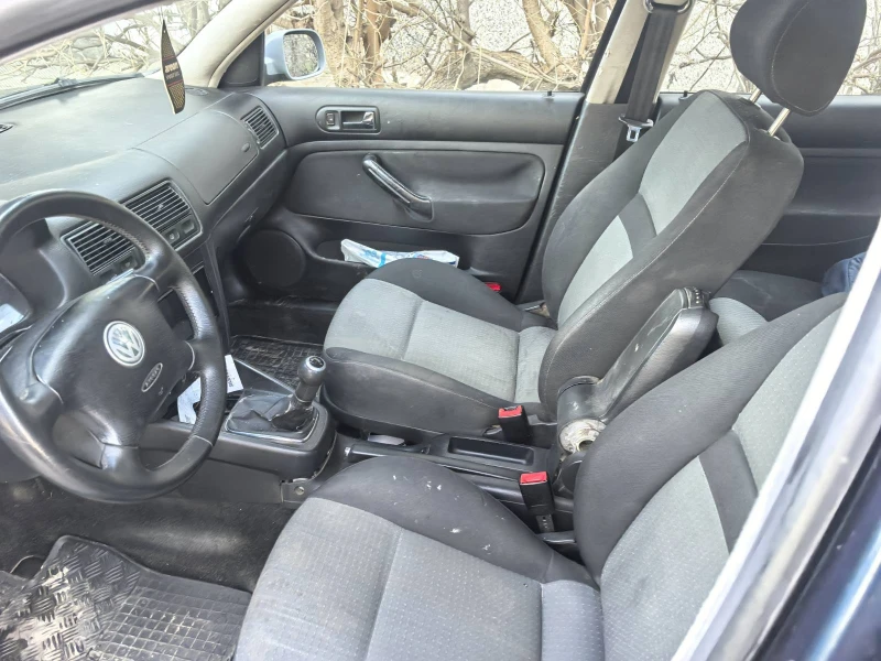 VW Golf 4x4, снимка 4 - Автомобили и джипове - 52999923