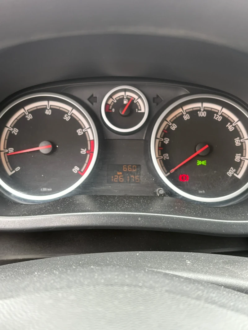 Opel Corsa, снимка 8 - Автомобили и джипове - 53063529