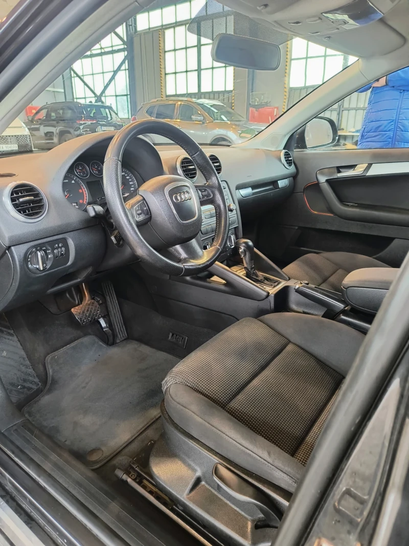 Audi A3 2.0 TDI SPORTBACK/AВТОМАТ/ЕВРО5, снимка 7 - Автомобили и джипове - 53486045