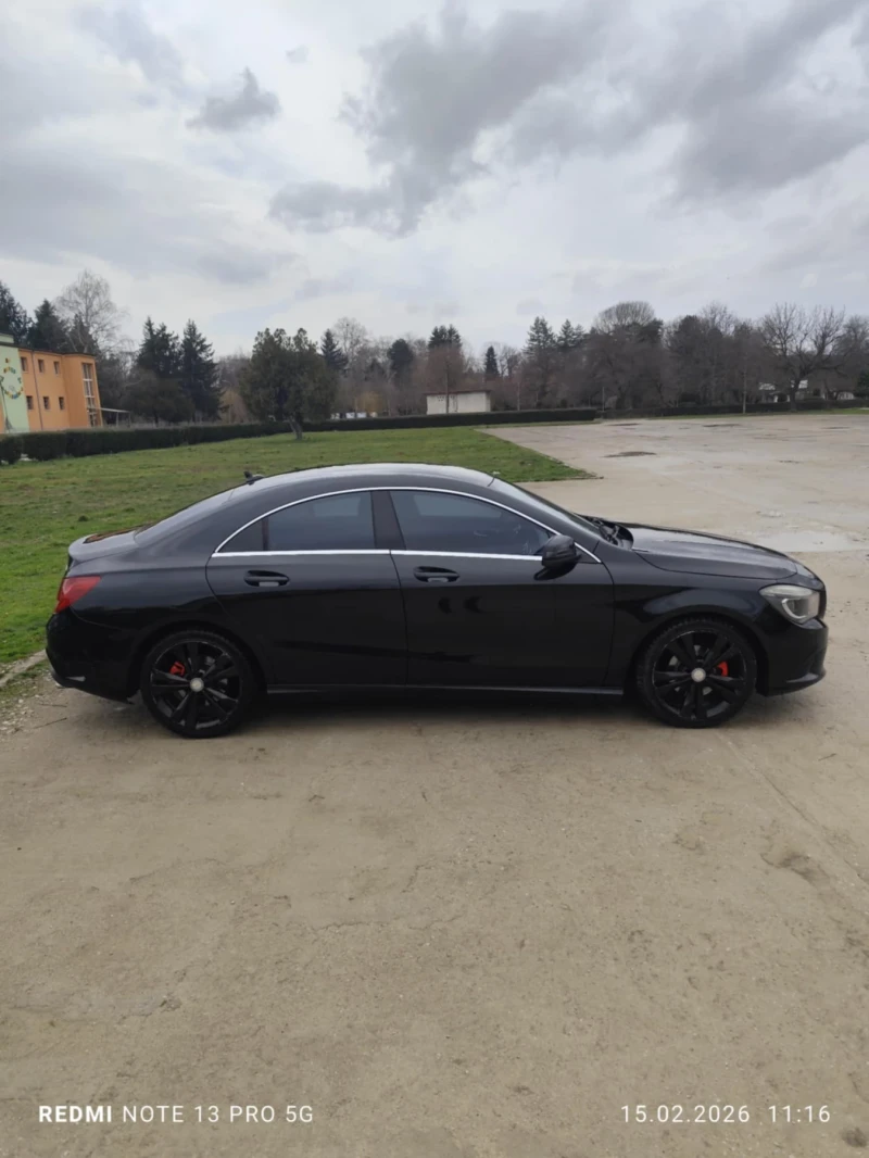 Mercedes-Benz CLA 220, снимка 4 - Автомобили и джипове - 53496386
