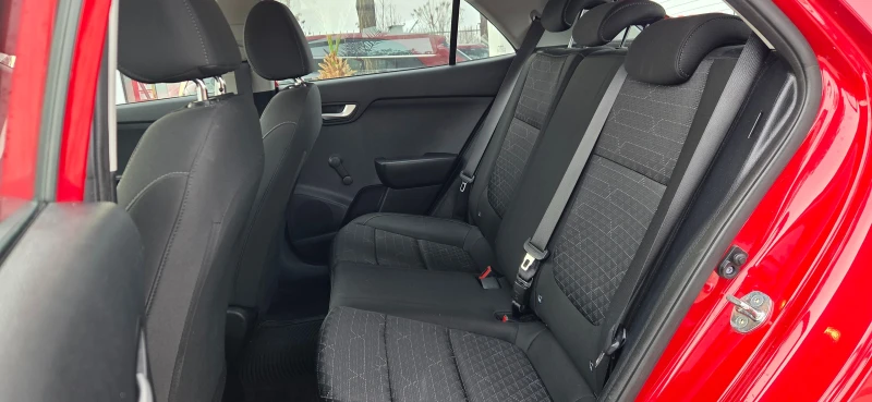 Kia Rio БЕНЗИН АВТОМАТИК  82 ХИЛ.КМ., снимка 9 - Автомобили и джипове - 53556390