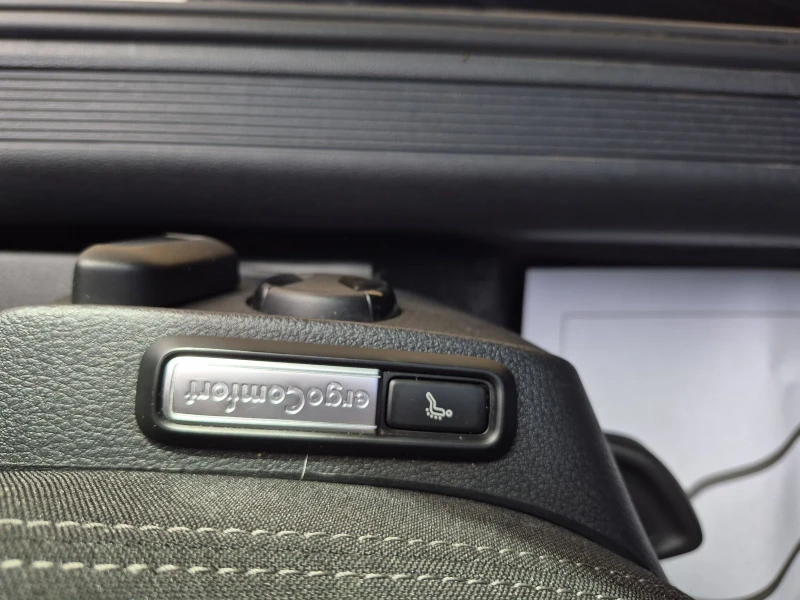 VW Passat 8/ Tdi/NAVI/EURO6, снимка 10 - Автомобили и джипове - 53561315