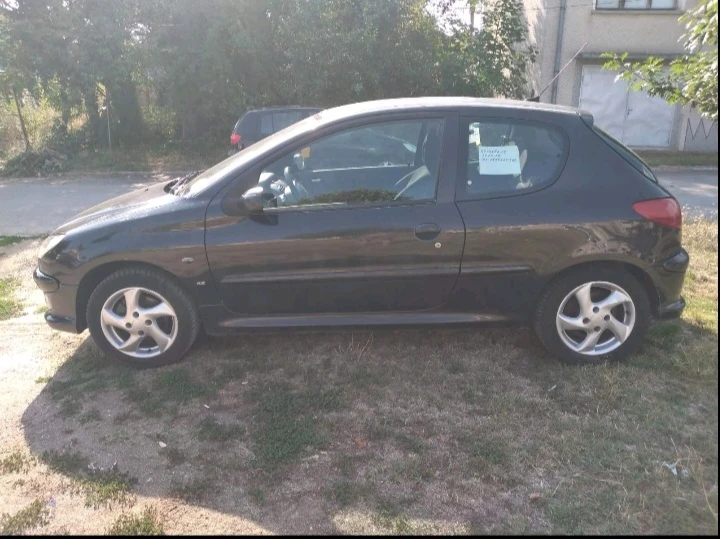 Peugeot 206 Хечбег - изображение 4