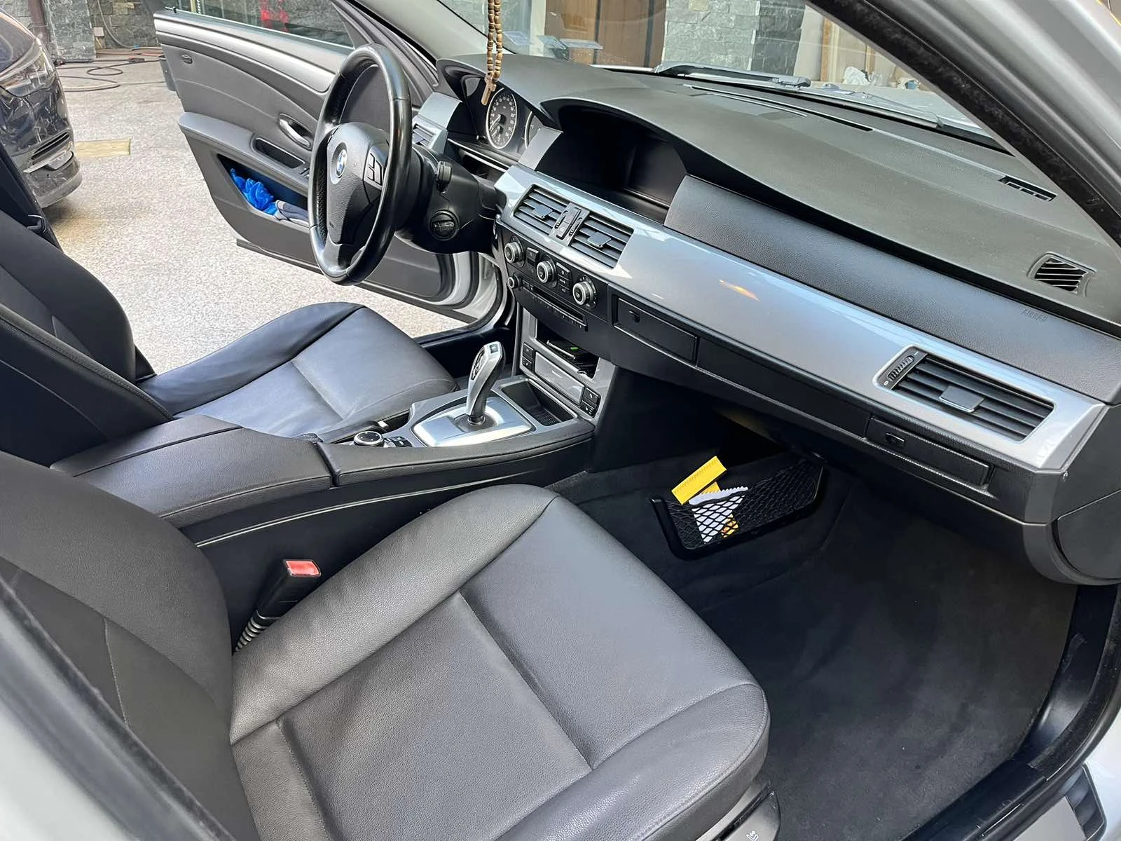 BMW 520 facelift - изображение 9