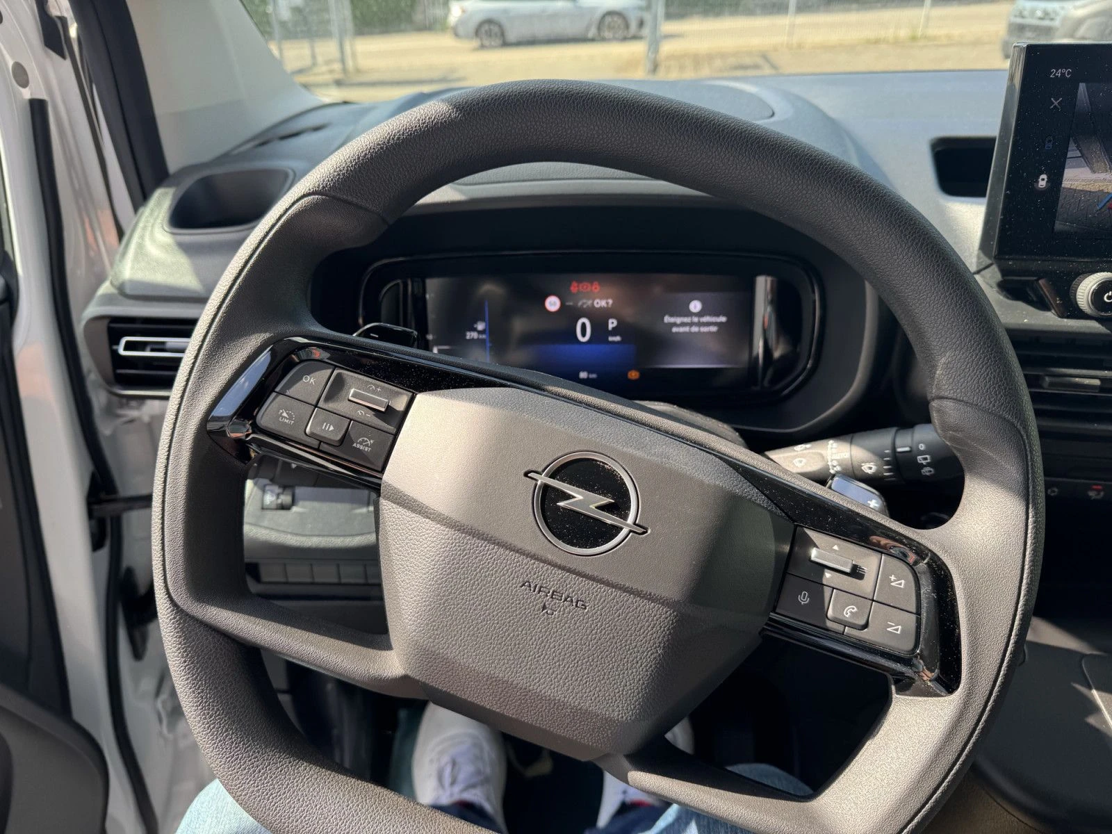 Opel Combo L1H1 AT/131HP/NAVI/CAM/110d - изображение 8