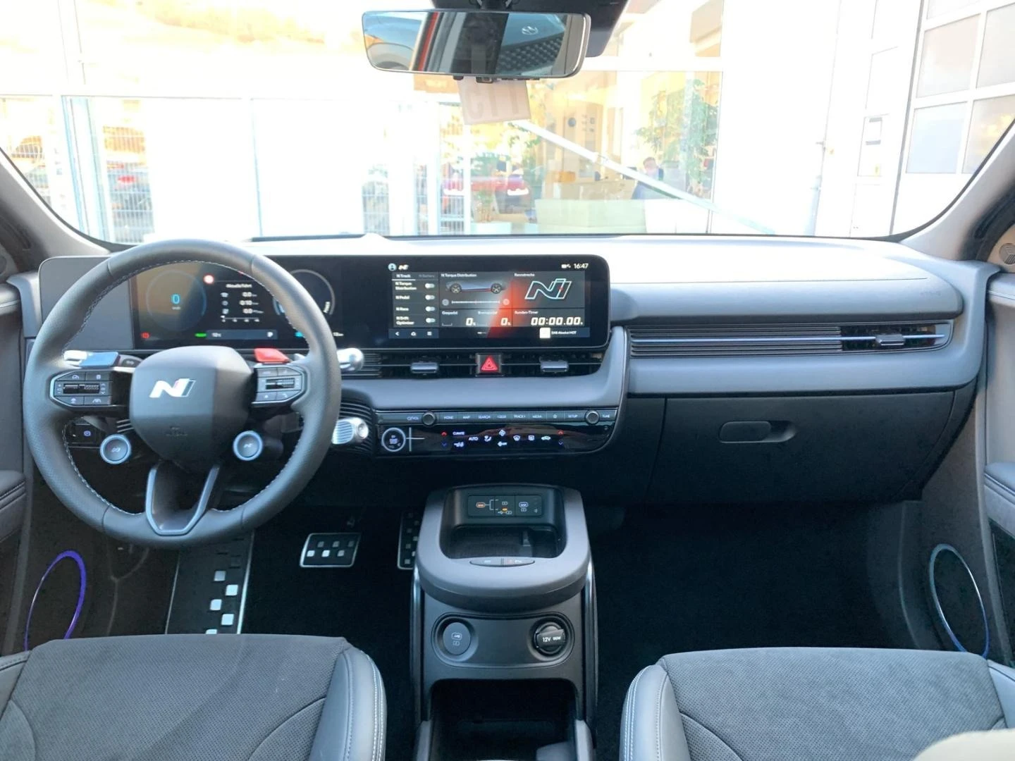 Hyundai Ioniq 5 N PERFORMANCE PANO BOSE HEAD UP 360 SEAT PAKET | Mobile.bg   11