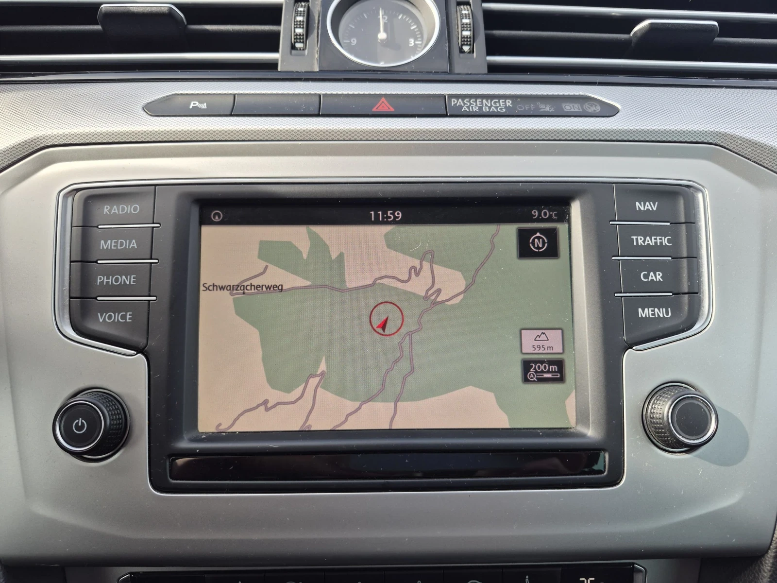 VW Passat 8/ Tdi/NAVI/EURO6 | Mobile.bg � ����������� 12