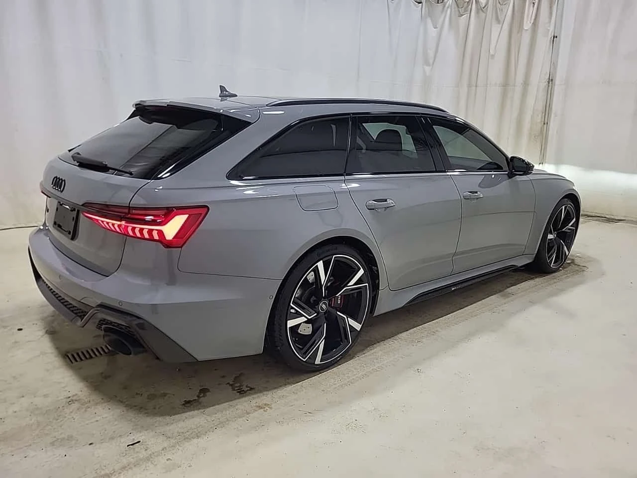 Audi Quattro * 4.0 TFSI * CARFAX * БЕЗ ПЪРВОНАЧАЛНА ВНОСКА - изображение 3