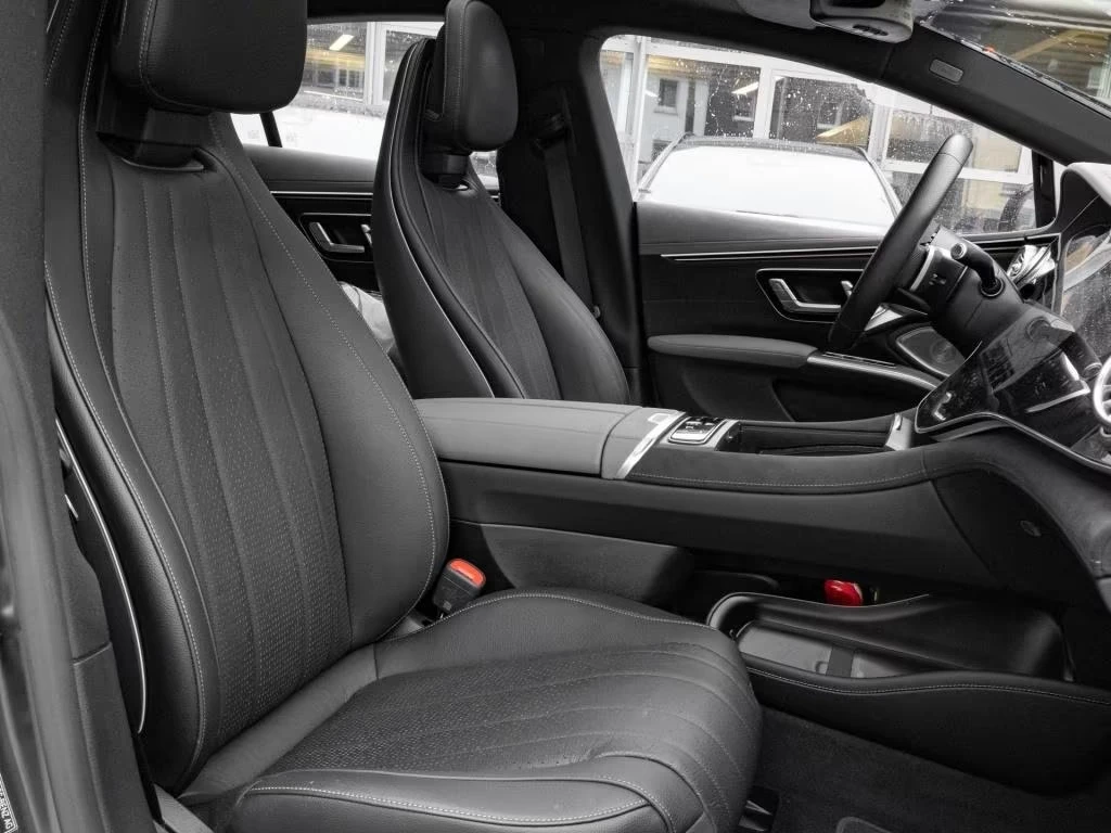 Mercedes-Benz EQS 580 AMG/4MATIC/HYPERSCREEN/MAGNO/BURM/360/, снимка 10 - Автомобили и джипове - 54025307