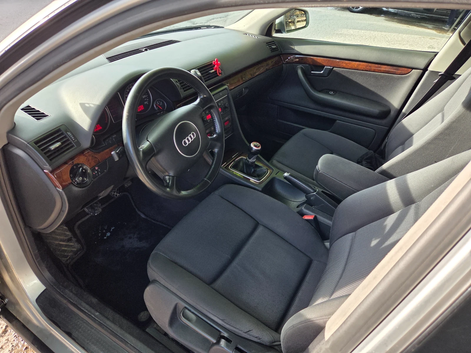 Audi A4, снимка 8 - Автомобили и джипове - 54312194