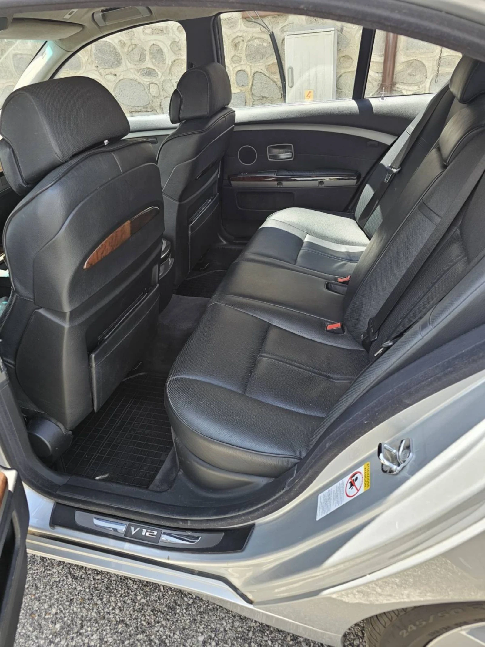 BMW 760 V12, снимка 13 - Автомобили и джипове - 54882116