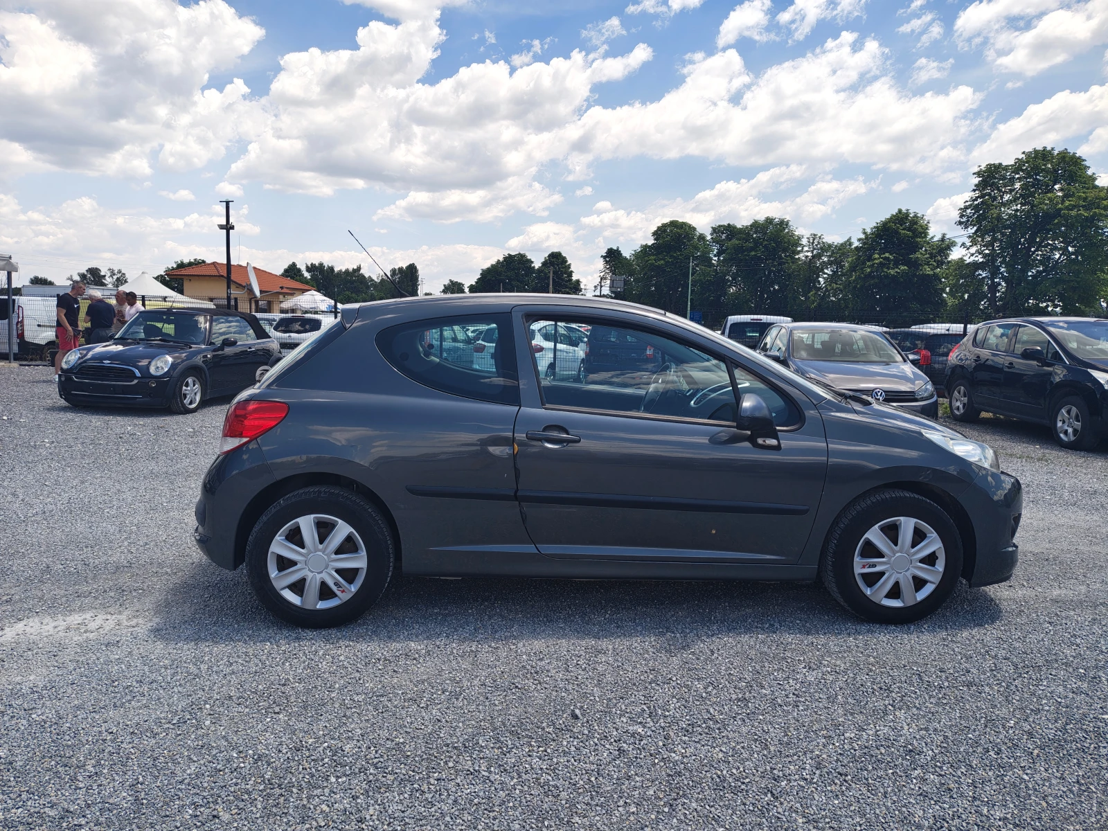 Peugeot 207 1.4 HDI, снимка 8 - Автомобили и джипове - 54978853