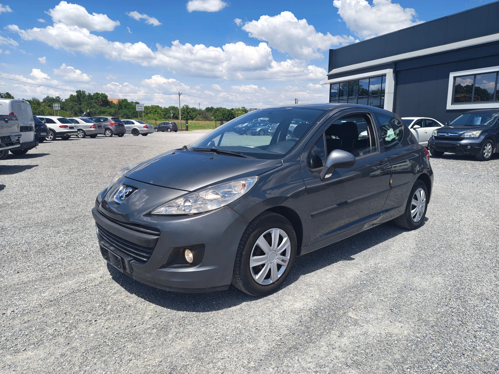 Peugeot 207 1.4 HDI, снимка 2 - Автомобили и джипове - 54978853