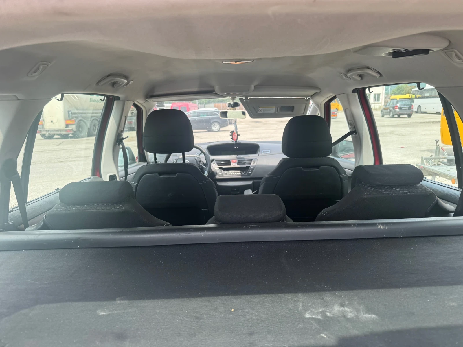Citroen Grand C4 Picasso 1.6 eHDI avtomat, снимка 8 - Автомобили и джипове - 55011854