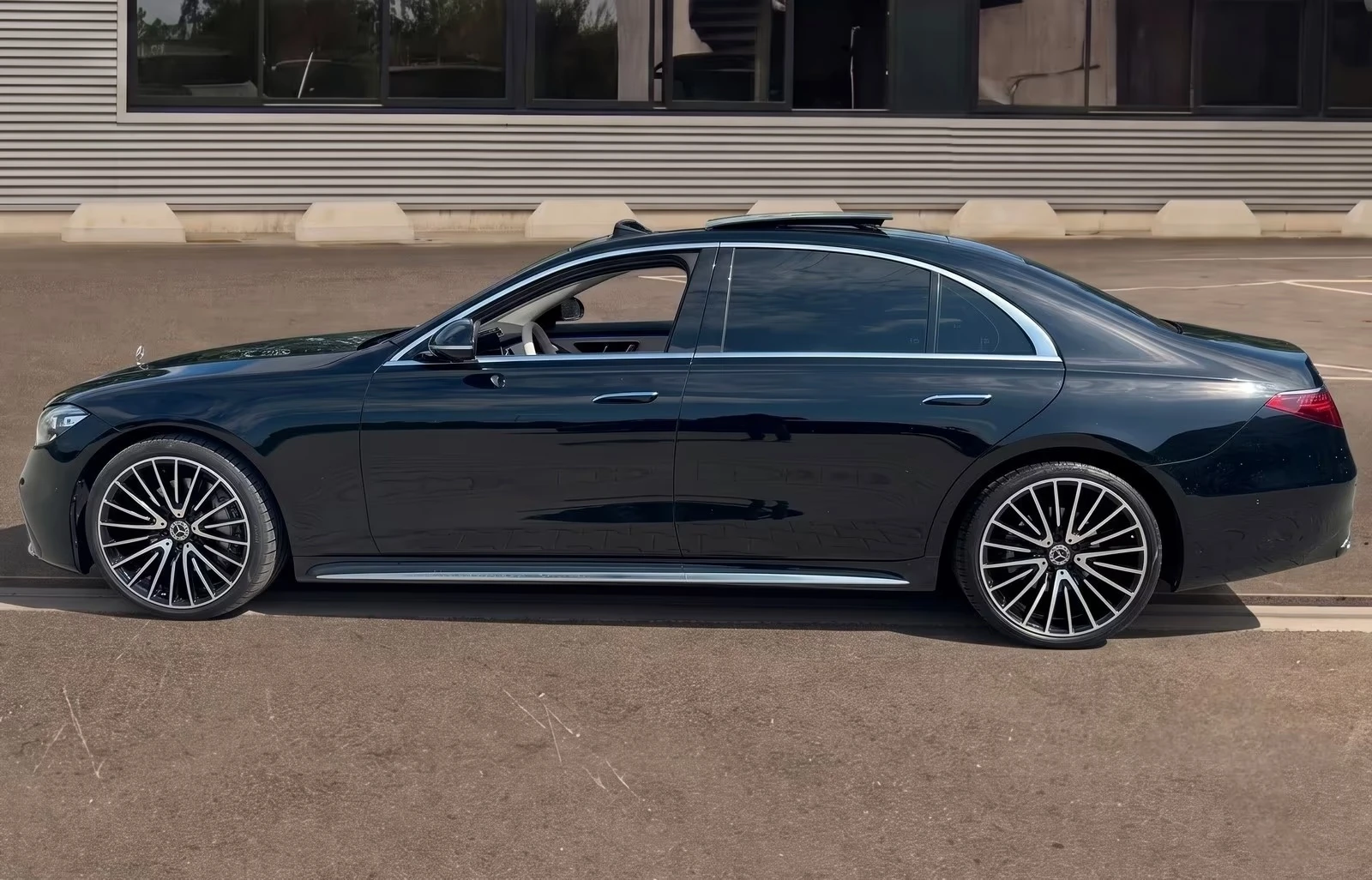 Mercedes-Benz S 400 AMG/ 4 MATIC/ LONG / BURM / HUD / PANO/ SOFT CLOSE, снимка 4 - Автомобили и джипове - 55144261