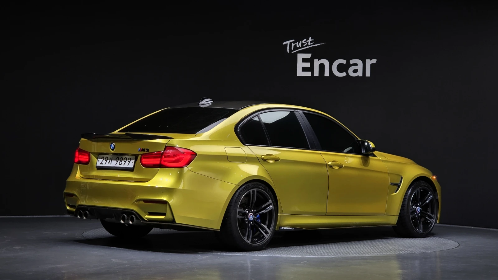 BMW M3 HUD* 360* ПОДГРЕВ ВОЛАН* КРАЙНА ЦЕНА, снимка 2 - Автомобили и джипове - 55348769