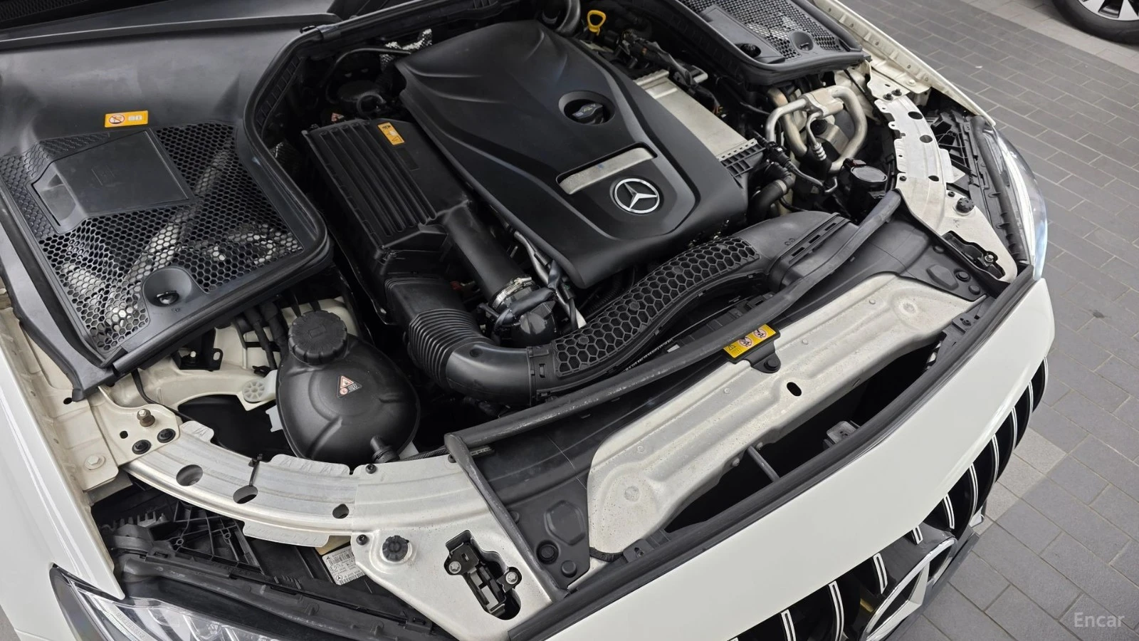 Mercedes-Benz C 200 AMG* COUPE* ПОДГРЕВ* ПАНО, снимка 6 - Автомобили и джипове - 55614624