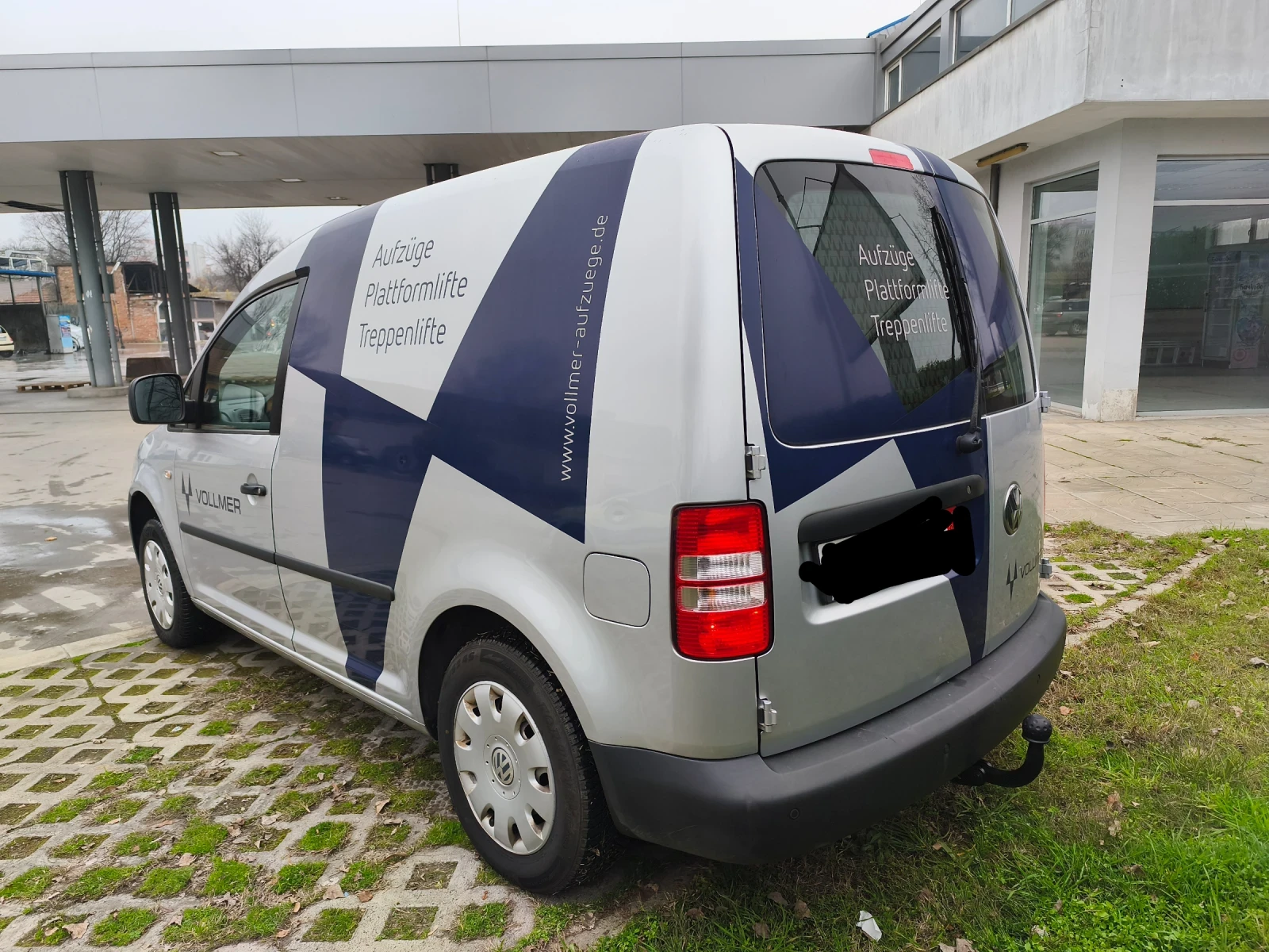 VW Caddy 1.6 TDi, снимка 5 - Автомобили и джипове - 55957979