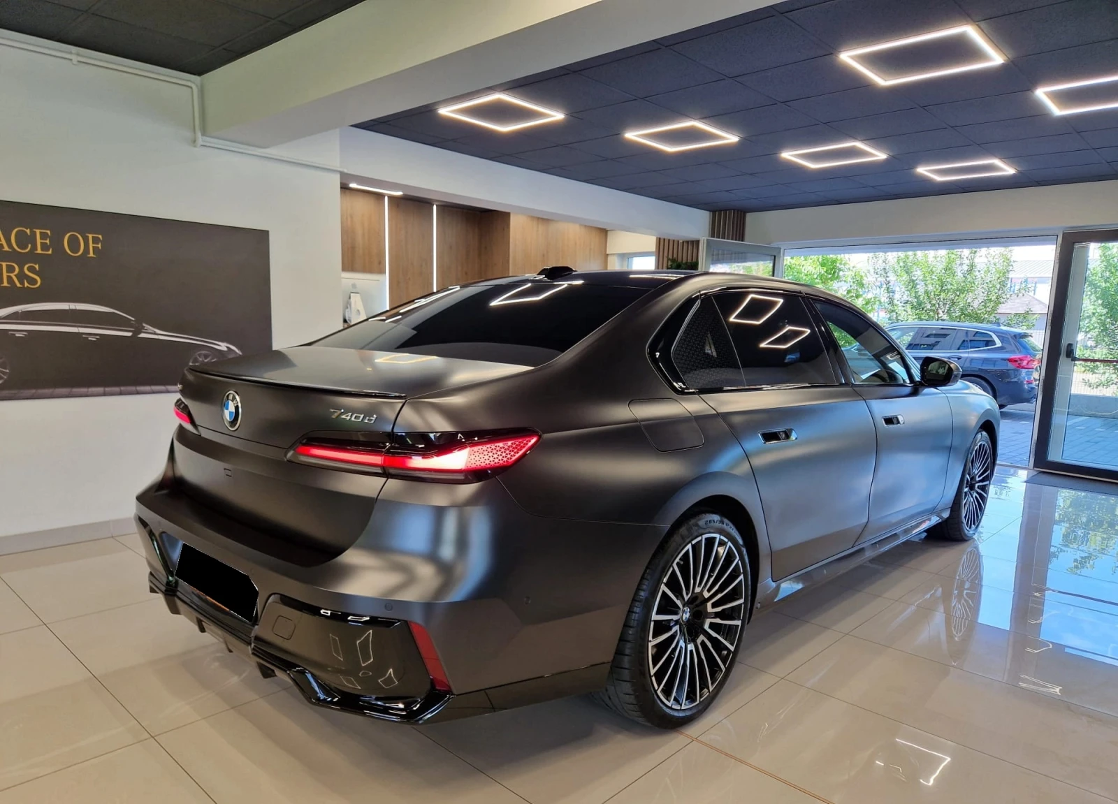 BMW 740 d Mild Hybrid xDrive M-Sport Paket, снимка 4 - Автомобили и джипове - 55985883