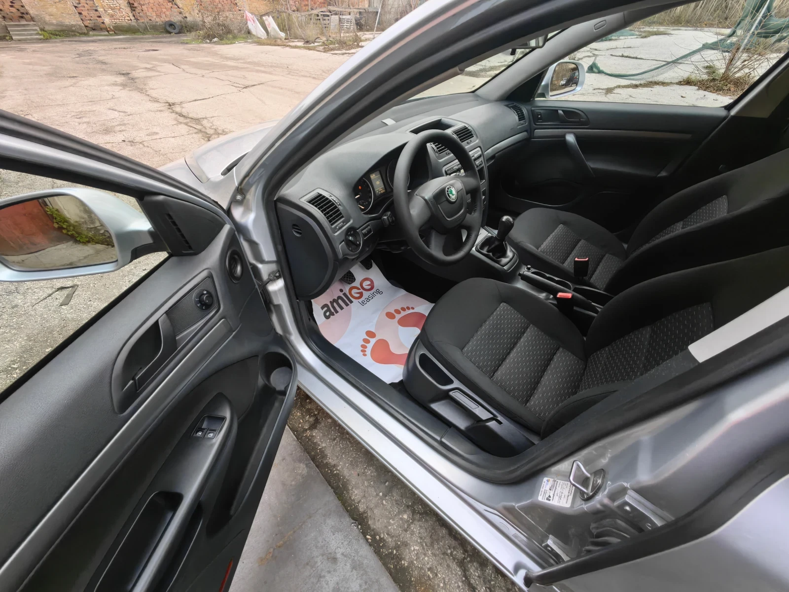 Skoda Octavia 1.6tdi 105 ps, ЕВРО 5, ОТЛИЧНА , снимка 13 - Автомобили и джипове - 56322327