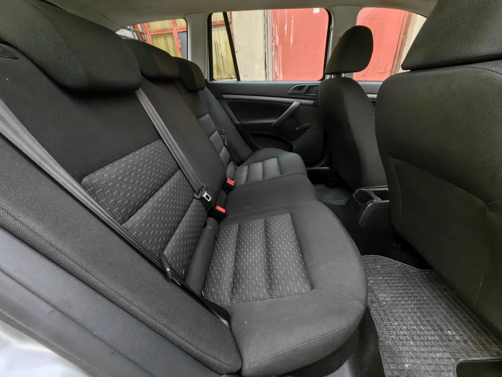 Skoda Octavia 1.6tdi 105 ps, ЕВРО 5, ОТЛИЧНА , снимка 17 - Автомобили и джипове - 56322327