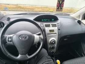 Toyota Yaris 1.0, снимка 13
