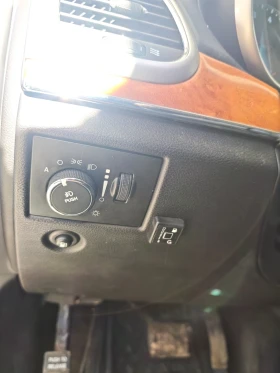 Jeep Grand cherokee Overland 5.7, снимка 3 - Автомобили и джипове - 53648624