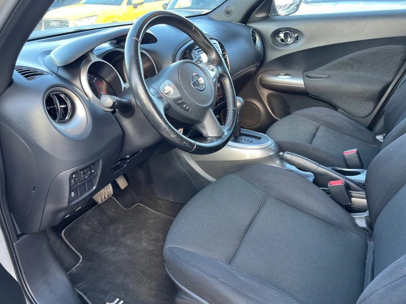 Nissan Juke 1.6i AVTOMAT, снимка 8 - Автомобили и джипове - 49060789