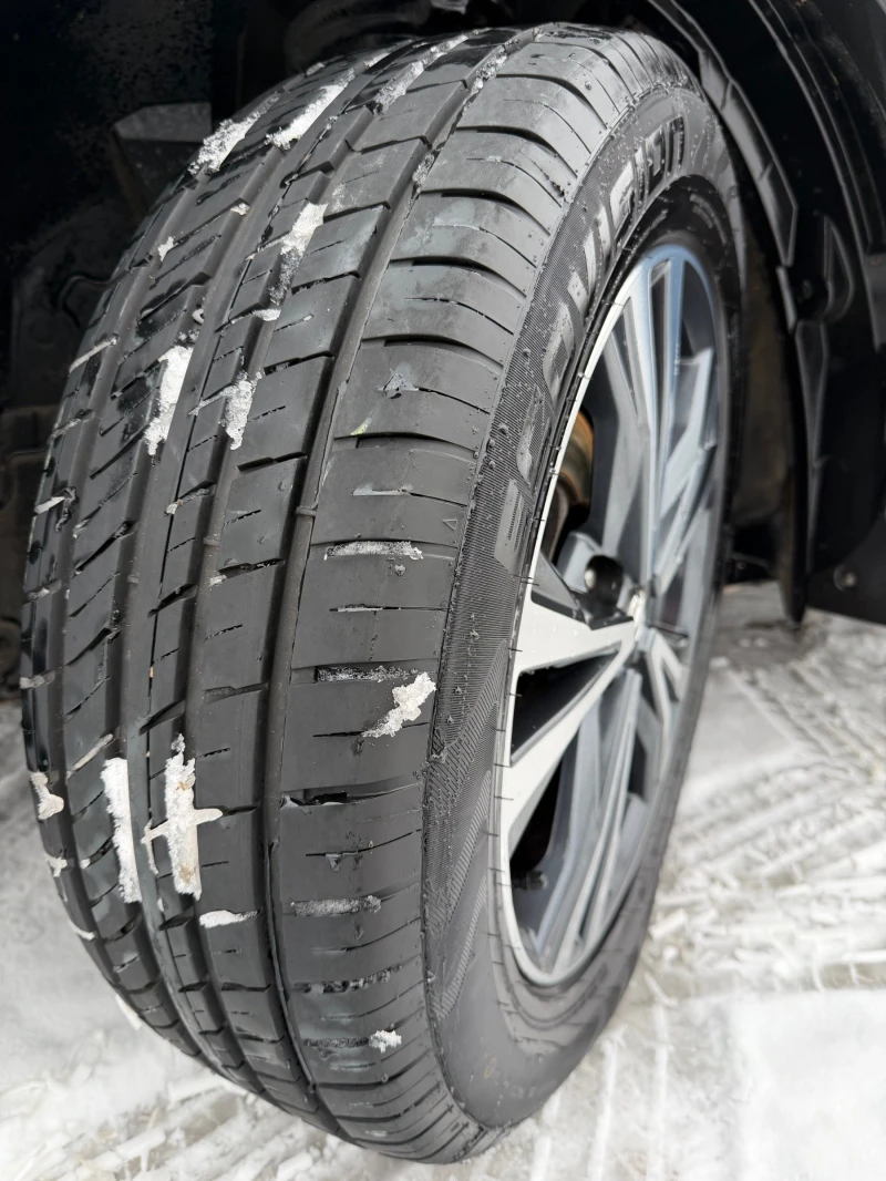 Nissan X-trail БЕНЗИН* 163кс* FACELIFT* РЪЧНИ* СКОРОСТИ* * * , снимка 9 - Автомобили и джипове - 49812935