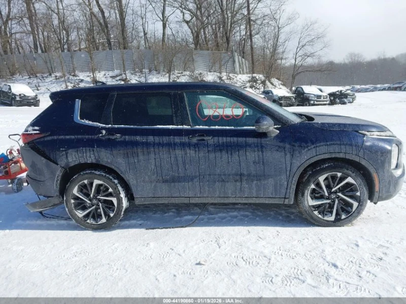 Mitsubishi Outlander 2.5l Se 2.5 S-Awc, снимка 13 - Автомобили и джипове - 53520983