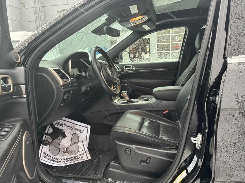 Jeep Grand cherokee OVERLAND 3.6L , снимка 6 - Автомобили и джипове - 53535615