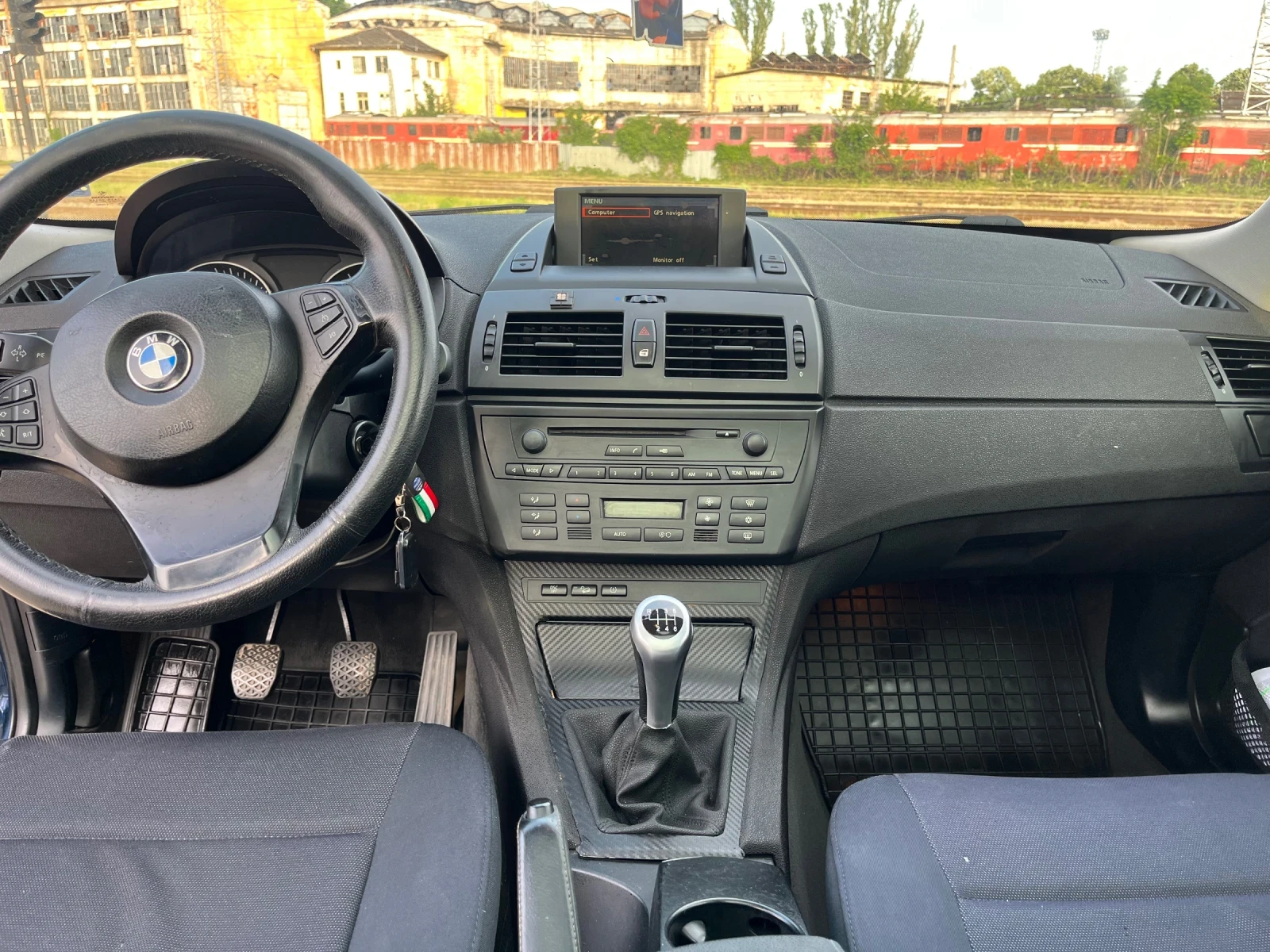 BMW X3 2.0d - изображение 4