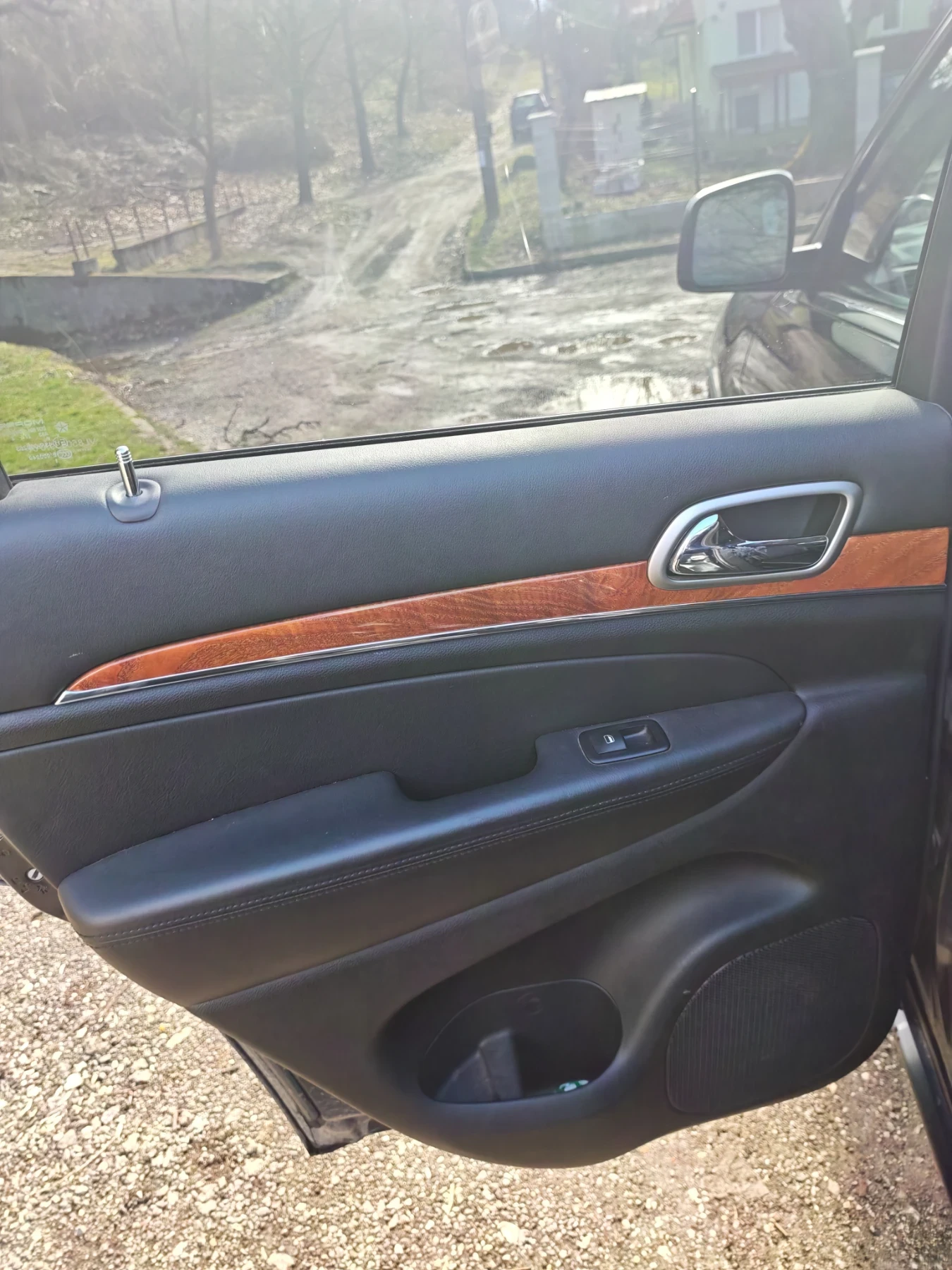 Jeep Grand cherokee Overland 5.7 | Mobile.bg � ����������� 7