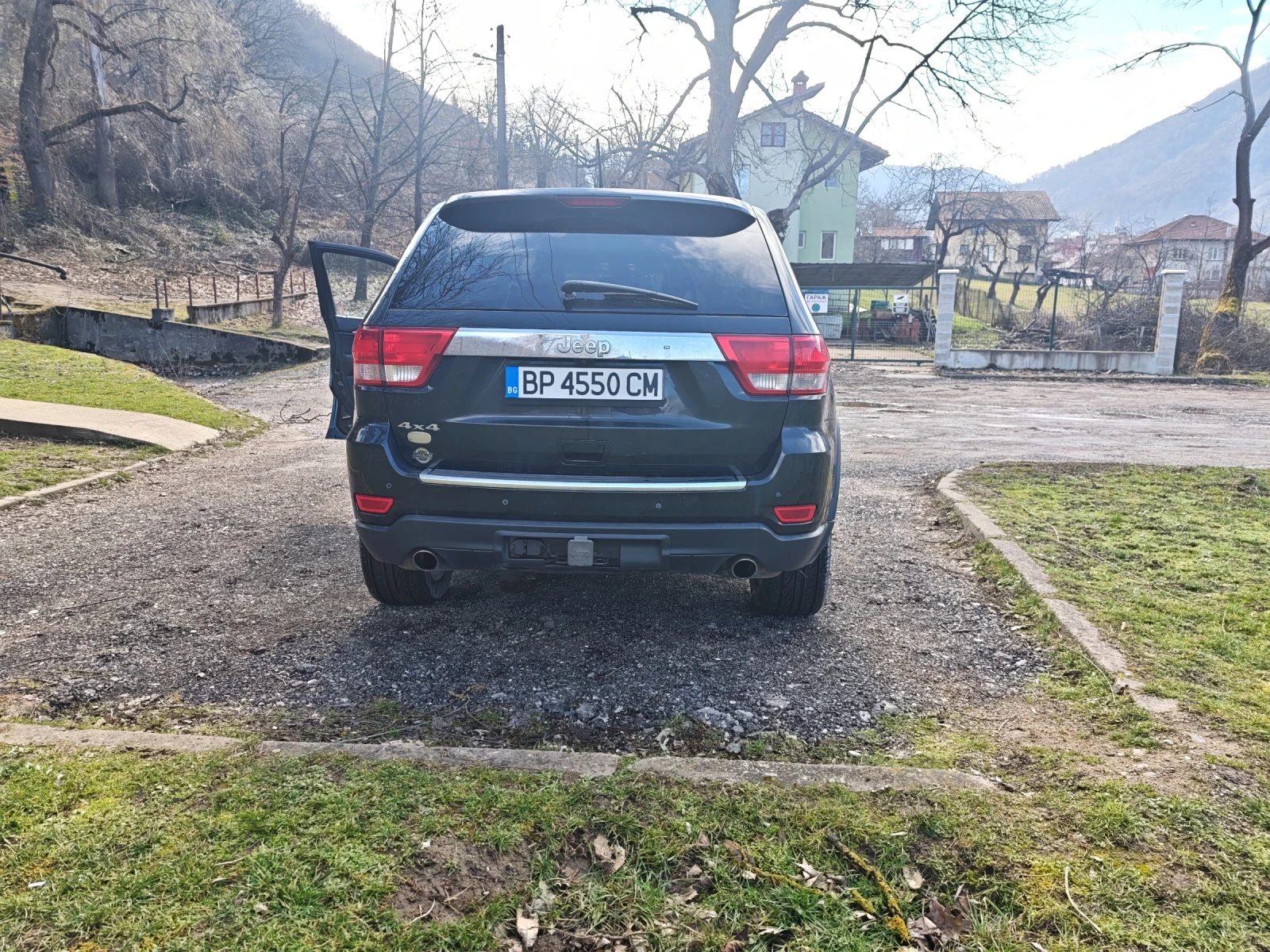 Jeep Grand cherokee Overland 5.7 | Mobile.bg � ����������� 11