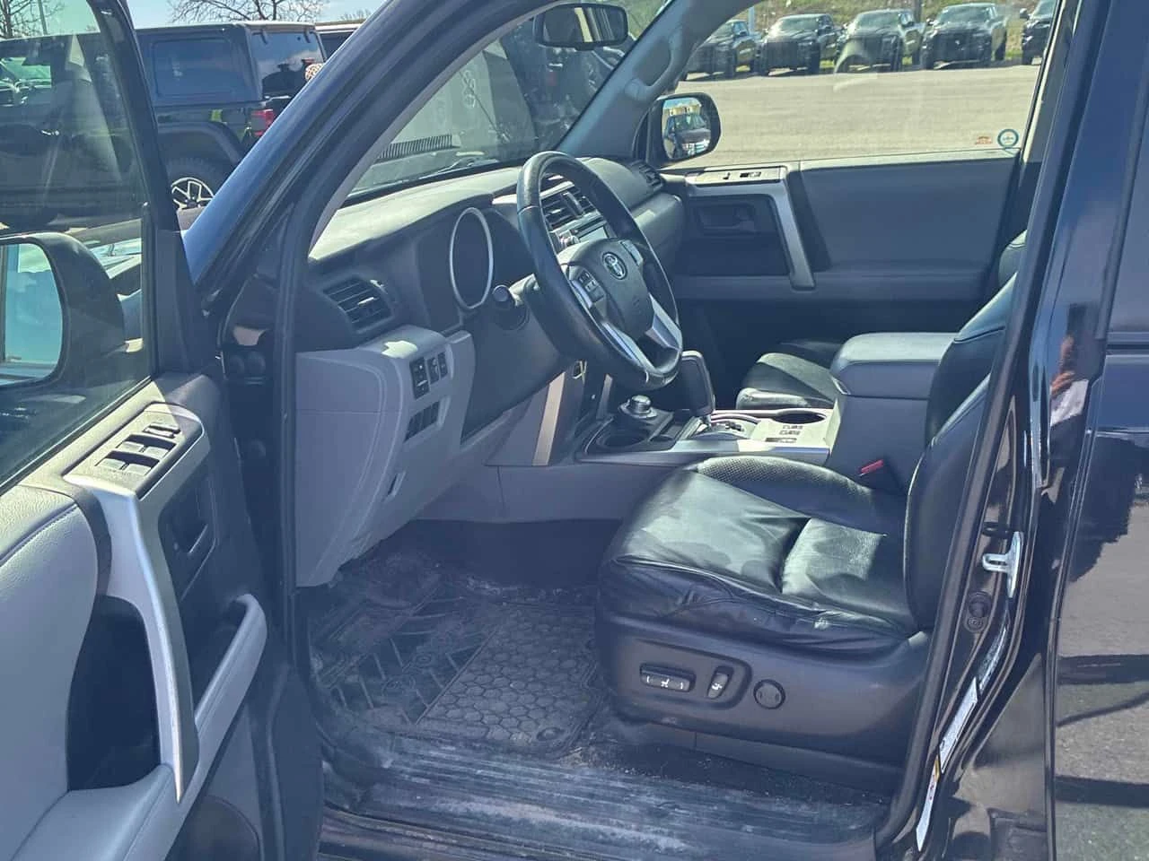 Toyota 4runner  | SR5 | PANO | CARFAX , снимка 7 - Автомобили и джипове - 54466901